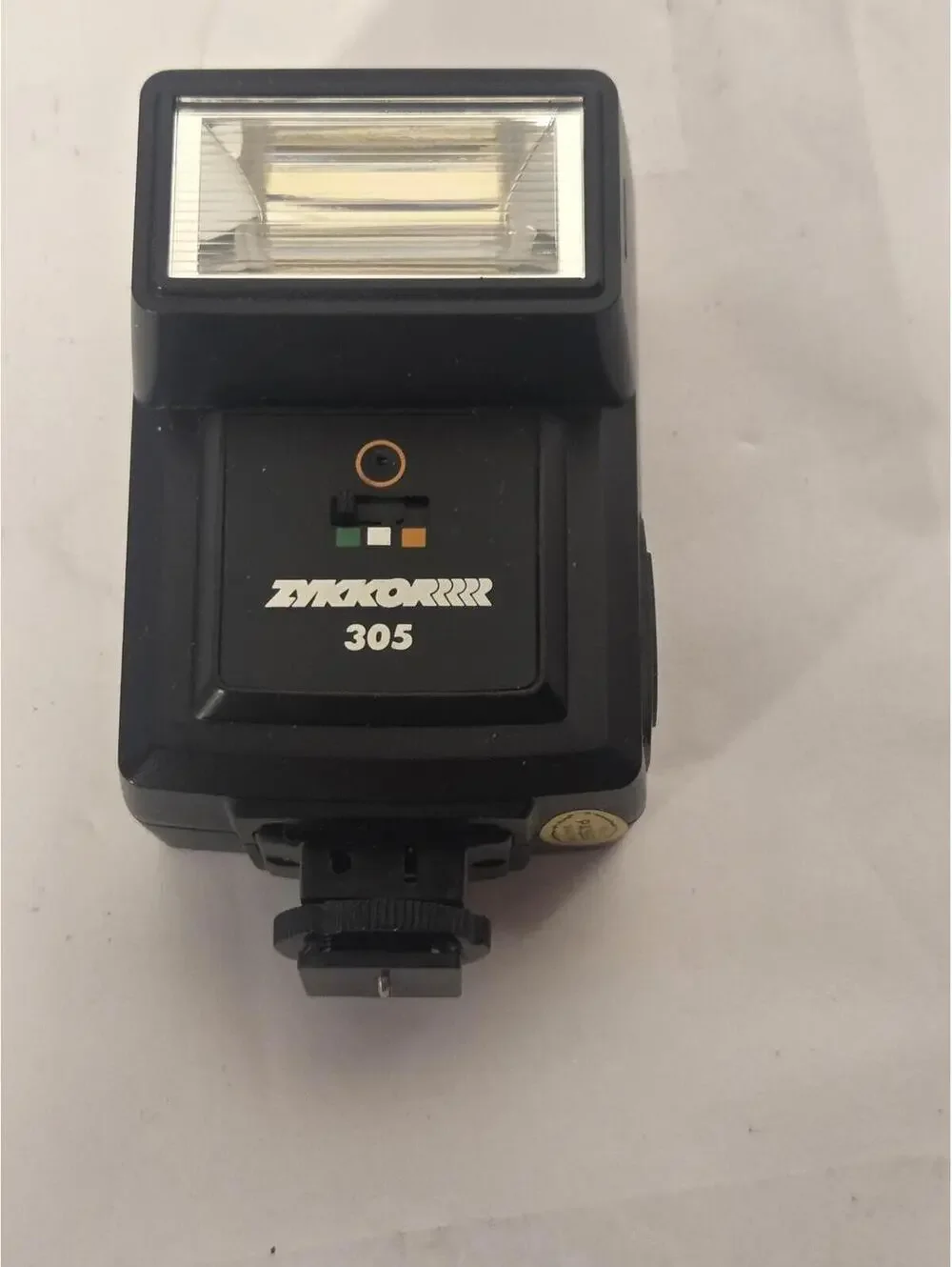 Vintage Zynkor 305 Shoe Mount Camera Flash Hot Shoe Auto Japan Black Universal